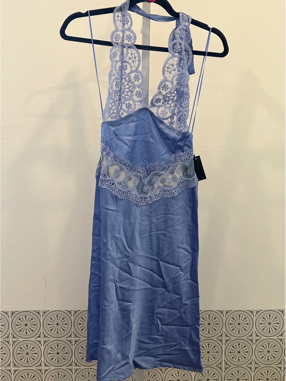 Lioness Solana Midi Dress in Persian Jewel - Picture 3 of 8